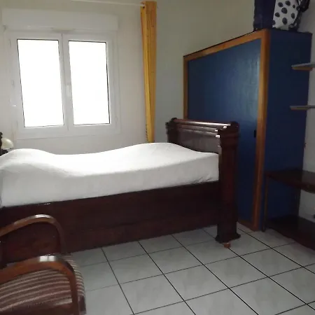 Chambre Meublee