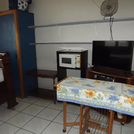 Chambre Meublée Habitación en casa particular *